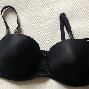 Bra womens new size 34B 85% nylon 15% spandex black Rampage Intimates